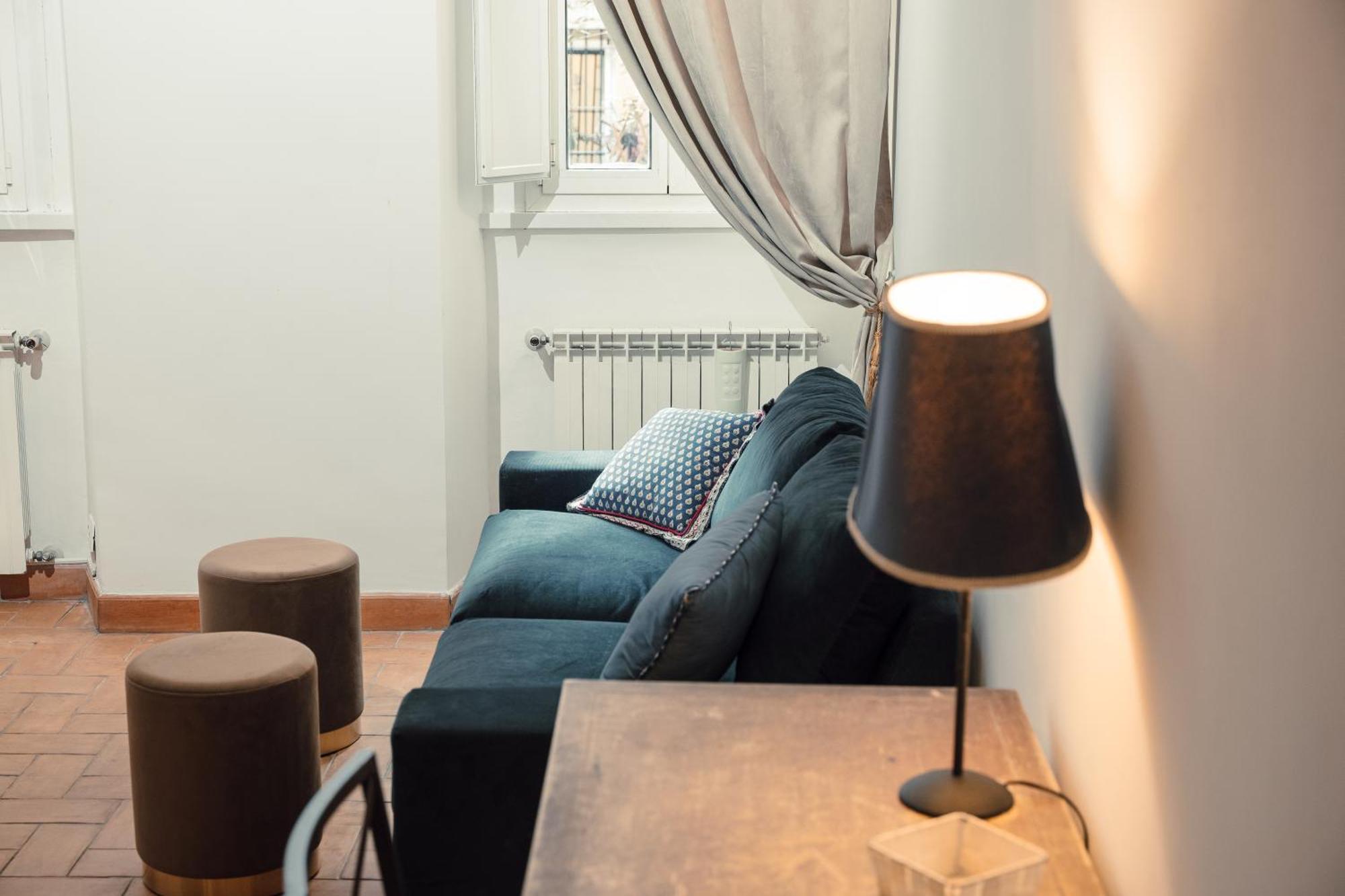 Lejlighed Fiori Loft, A Historic In The Heart Of Rom